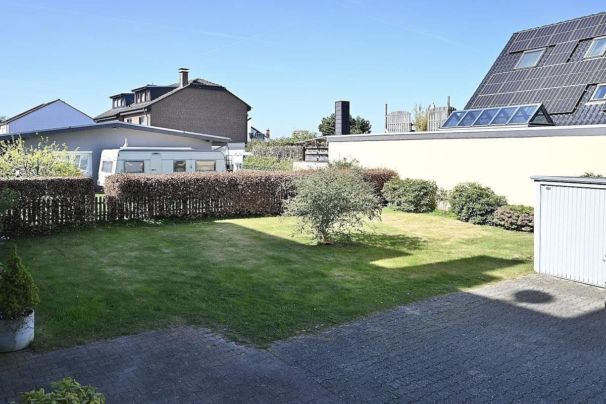 Predaj domu 460 m², pozemek 688 m², Bochum, Severné Porýnie - Westfálsko Predaj domu 460 m², pozemek 688 m², Bochum, Severné Porýnie - Westfálsko