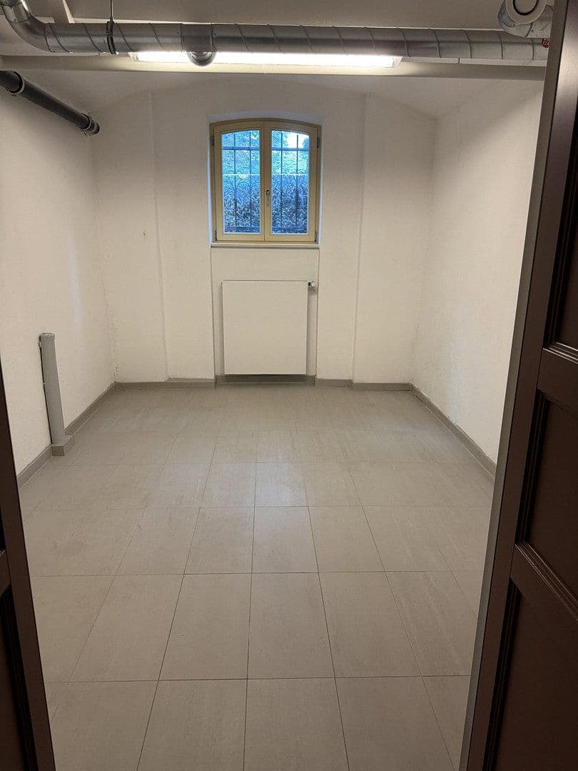 Predaj bytu 4-izbový 163 m², Berlin, Berlín Predaj bytu 4-izbový 163 m², Berlin, Berlín