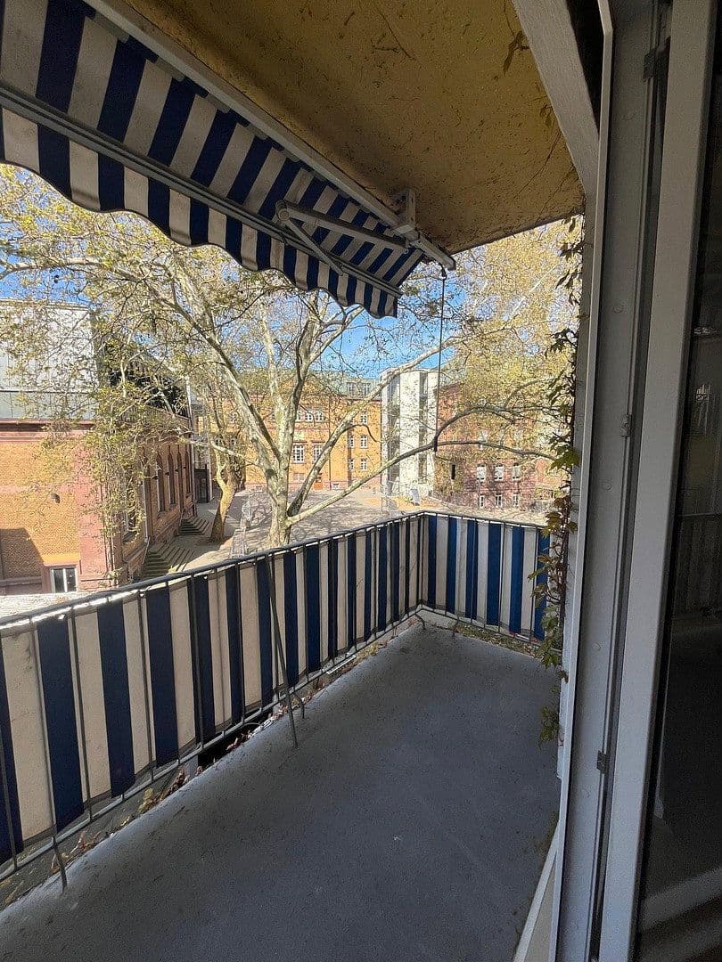 Prenájom bytu 1-izbový 44 m², Friedrich-Karl-Straße 3, Mannheim, Bádensko-Wurttembersko Prenájom bytu 1-izbový 44 m², Friedrich-Karl-Straße 3, Mannheim, Bádensko-Wurttembersko