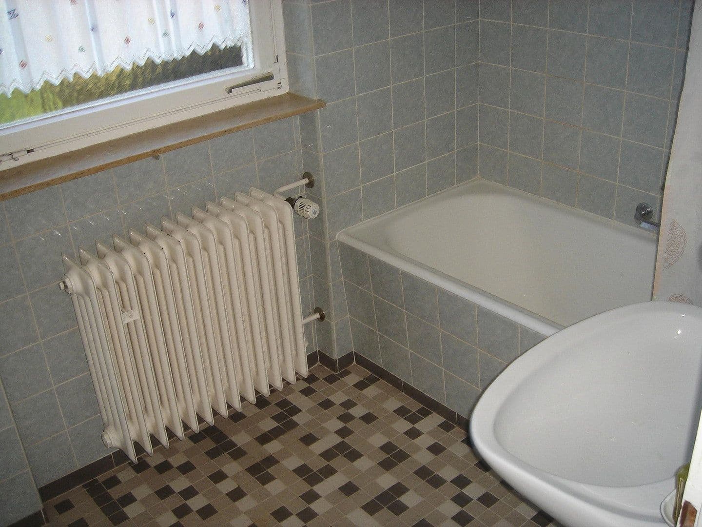 Predaj domu 190 m², pozemek 350 m², Seelacher Weg, Backnang, Bádensko-Wurttembersko Predaj domu 190 m², pozemek 350 m², Seelacher Weg, Backnang, Bádensko-Wurttembersko