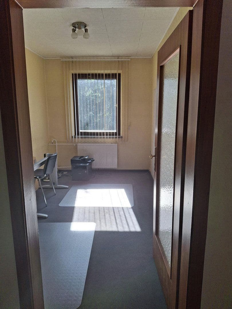 Predaj domu 85 m², pozemek 658 m², August-Paris-Str. 13, Velten, Brandenbursko Predaj domu 85 m², pozemek 658 m², August-Paris-Str. 13, Velten, Brandenbursko