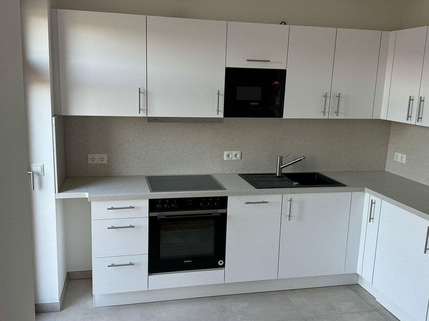 Prenájom bytu 2-izbový 63 m², Neustädter Str. 30, Leipzig, Sasko Prenájom bytu 2-izbový 63 m², Neustädter Str. 30, Leipzig, Sasko