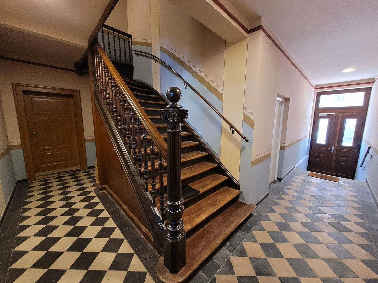Prenájom bytu 2-izbový 63 m², Neustädter Str. 30, Leipzig, Sasko Prenájom bytu 2-izbový 63 m², Neustädter Str. 30, Leipzig, Sasko