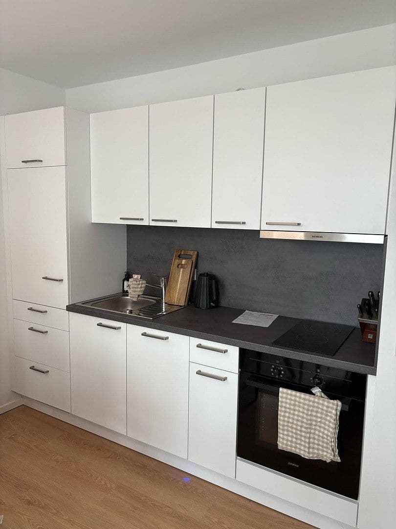 Prenájom bytu 1-izbový 26 m², Maximilianstraße 43, Nürnberg, Bavorsko Prenájom bytu 1-izbový 26 m², Maximilianstraße 43, Nürnberg, Bavorsko