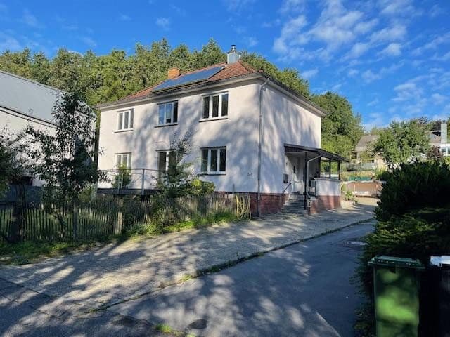 Prenájom bytu 4-izbový 93 m², Lütticher Straße 550, Aachen, Severné Porýnie - Westfálsko Prenájom bytu 4-izbový 93 m², Lütticher Straße 550, Aachen, Severné Porýnie - Westfálsko