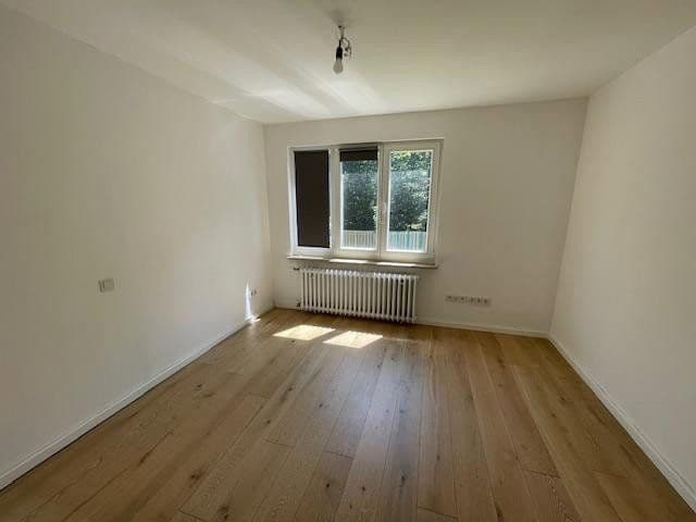 Prenájom bytu 4-izbový 93 m², Lütticher Straße 550, Aachen, Severné Porýnie - Westfálsko Prenájom bytu 4-izbový 93 m², Lütticher Straße 550, Aachen, Severné Porýnie - Westfálsko