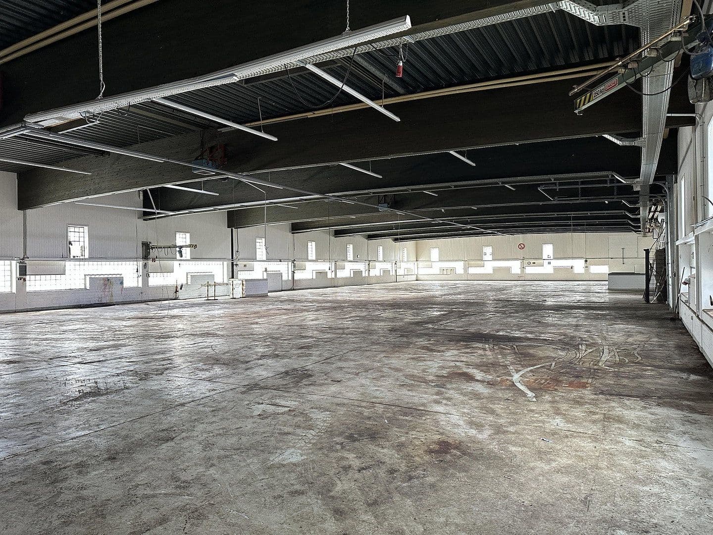 Prenájom nebytového priestoru 1.630 m², Herten, Severné Porýnie - Westfálsko Prenájom nebytového priestoru 1.630 m², Herten, Severné Porýnie - Westfálsko