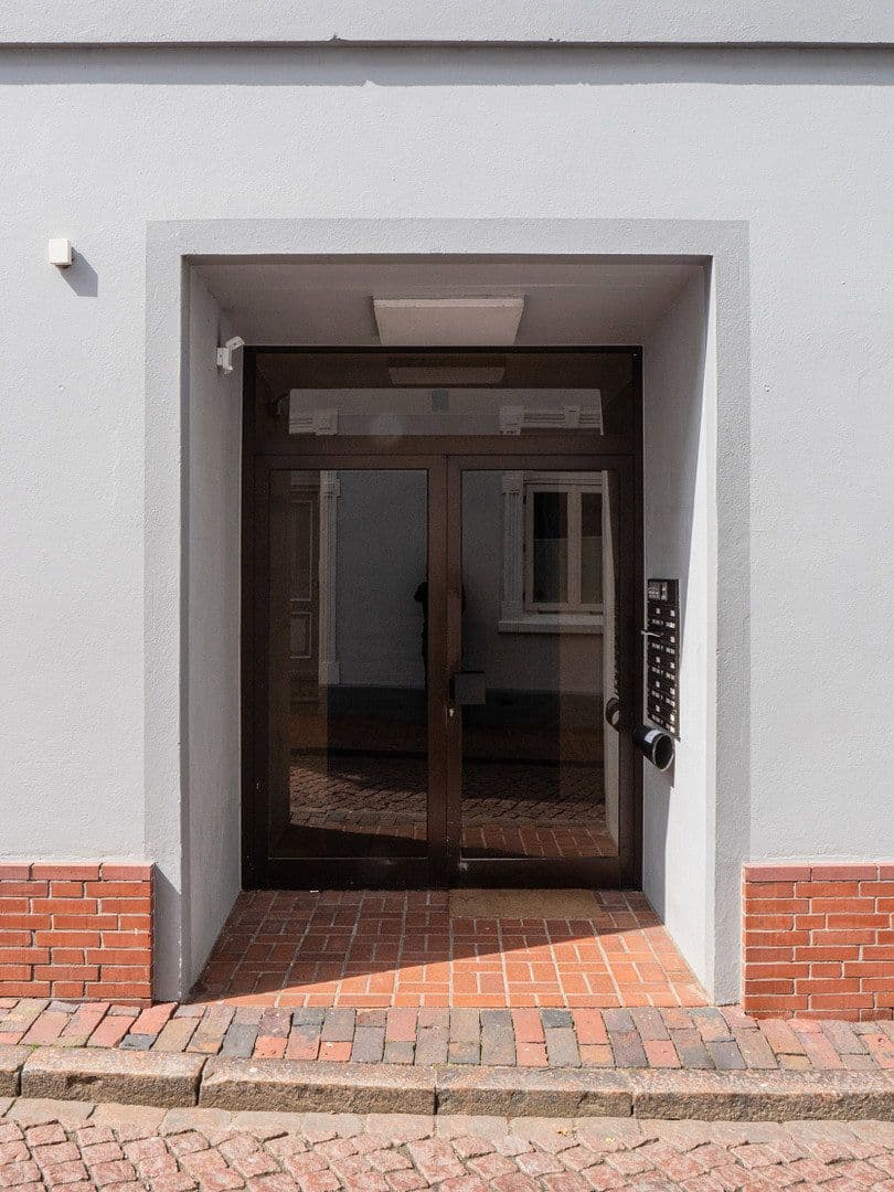 Predaj domu 701 m², pozemek 310 m², Bungenstraße 19, Stade, Dolné Sasko Predaj domu 701 m², pozemek 310 m², Bungenstraße 19, Stade, Dolné Sasko