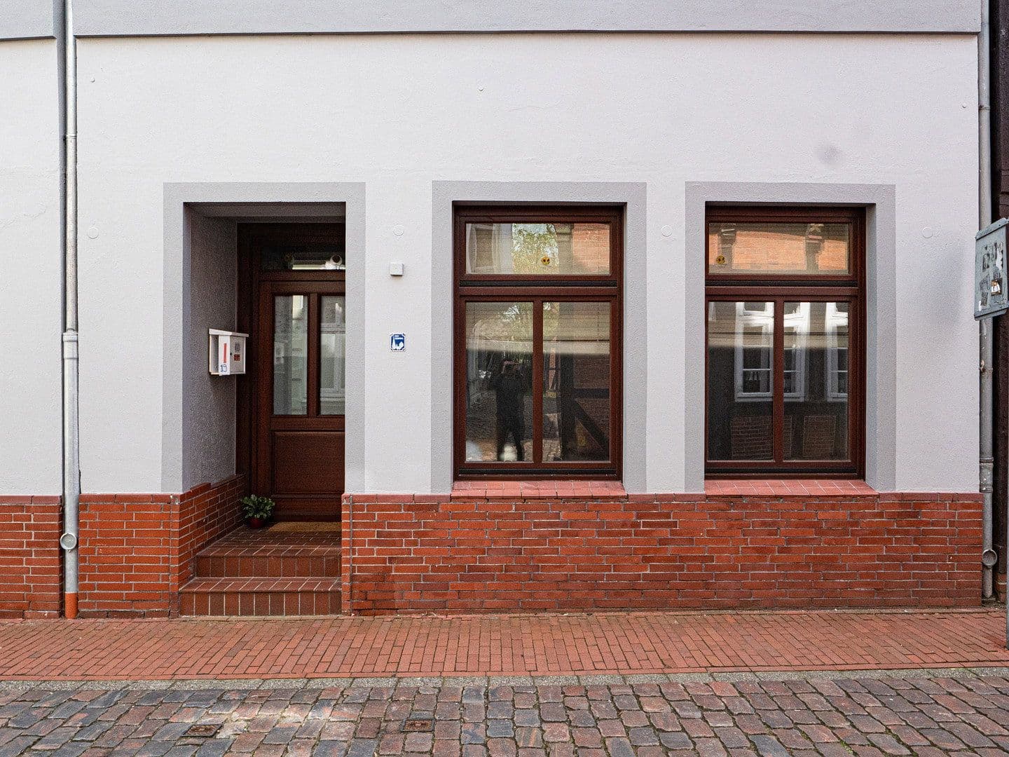 Predaj domu 701 m², pozemek 310 m², Bungenstraße 19, Stade, Dolné Sasko Predaj domu 701 m², pozemek 310 m², Bungenstraße 19, Stade, Dolné Sasko