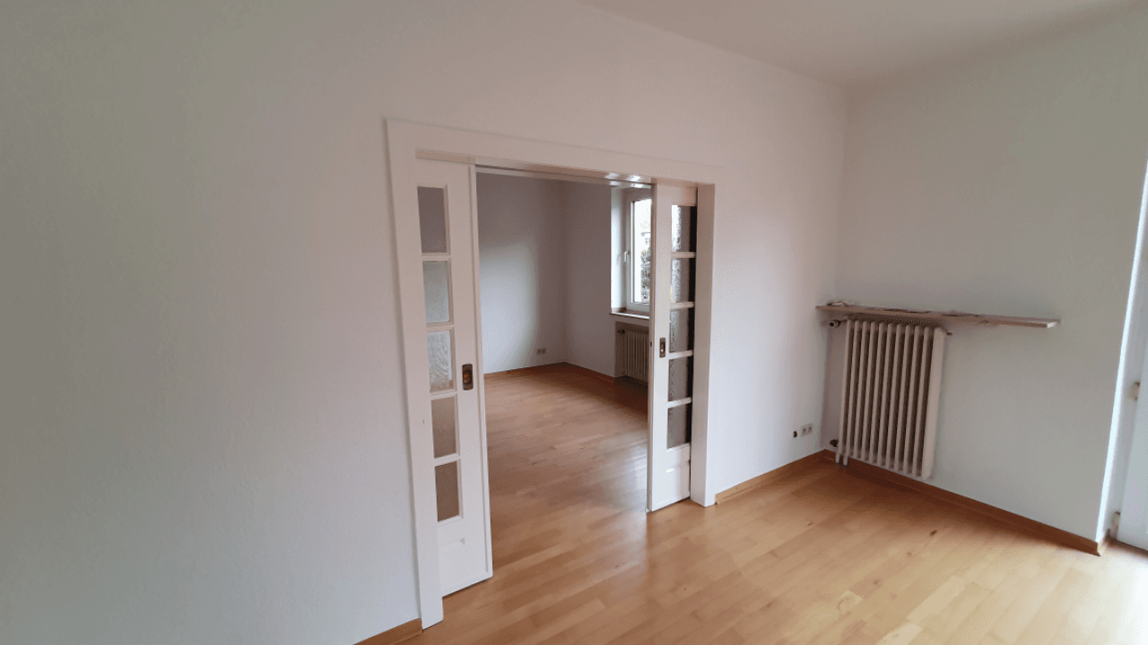 Prenájom bytu 4-izbový 100 m², Schatenstr. 14, Bielefeld, Severné Porýnie - Westfálsko Prenájom bytu 4-izbový 100 m², Schatenstr. 14, Bielefeld, Severné Porýnie - Westfálsko