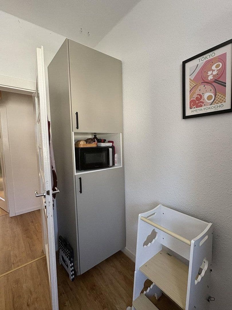 Prenájom bytu 4-izbový 100 m², Schatenstr. 14, Bielefeld, Severné Porýnie - Westfálsko Prenájom bytu 4-izbový 100 m², Schatenstr. 14, Bielefeld, Severné Porýnie - Westfálsko