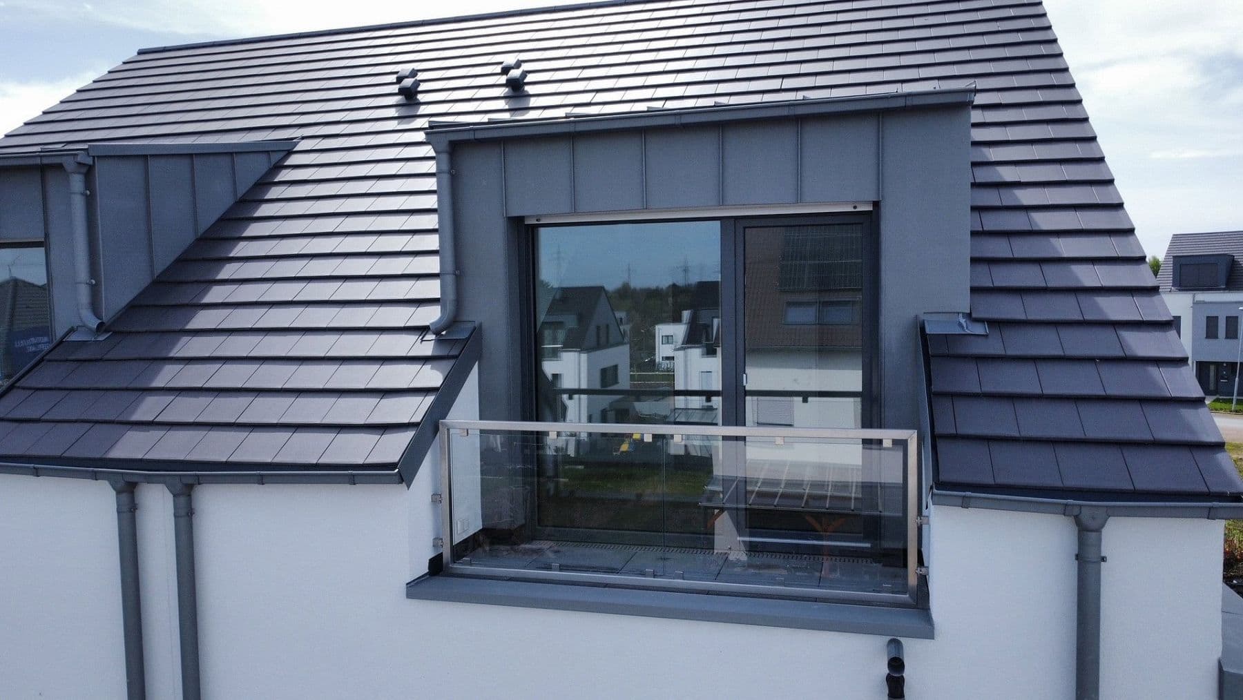 Prenájom domu 185 m², pozemek 260 m², An der Riedhohl 19, Bad Homburg vor der Höhe, Hesensko Prenájom domu 185 m², pozemek 260 m², An der Riedhohl 19, Bad Homburg vor der Höhe, Hesensko