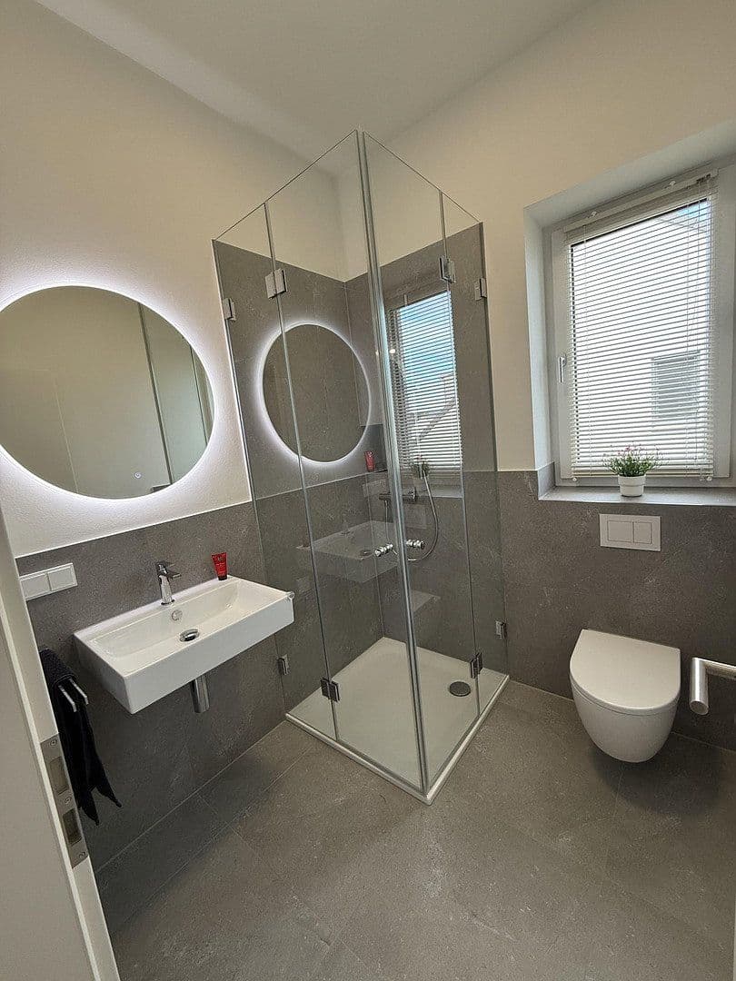 Prenájom domu 185 m², pozemek 260 m², An der Riedhohl 19, Bad Homburg vor der Höhe, Hesensko Prenájom domu 185 m², pozemek 260 m², An der Riedhohl 19, Bad Homburg vor der Höhe, Hesensko