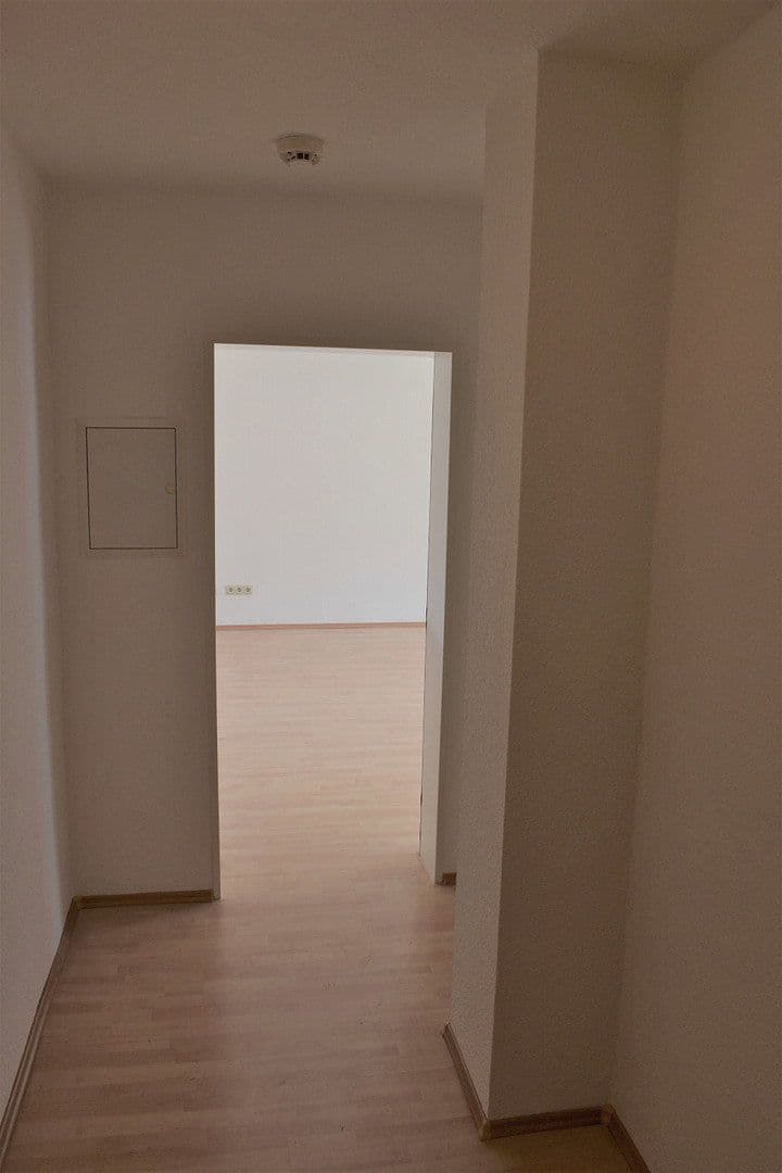 Prenájom bytu 1-izbový 40 m², Schiersteiner Straße, Wiesbaden, Hesensko Prenájom bytu 1-izbový 40 m², Schiersteiner Straße, Wiesbaden, Hesensko