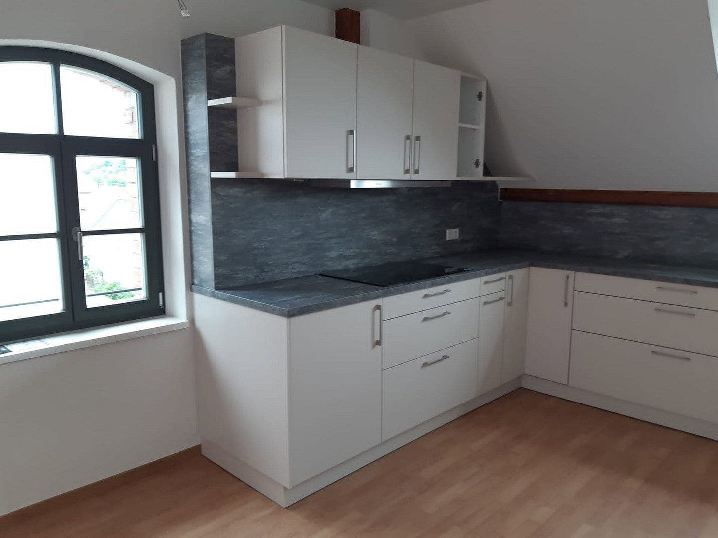 Prenájom bytu 3-izbový 97 m², Bamberger Straße 50a, Neustadt an der Aisch, Bavorsko Prenájom bytu 3-izbový 97 m², Bamberger Straße 50a, Neustadt an der Aisch, Bavorsko