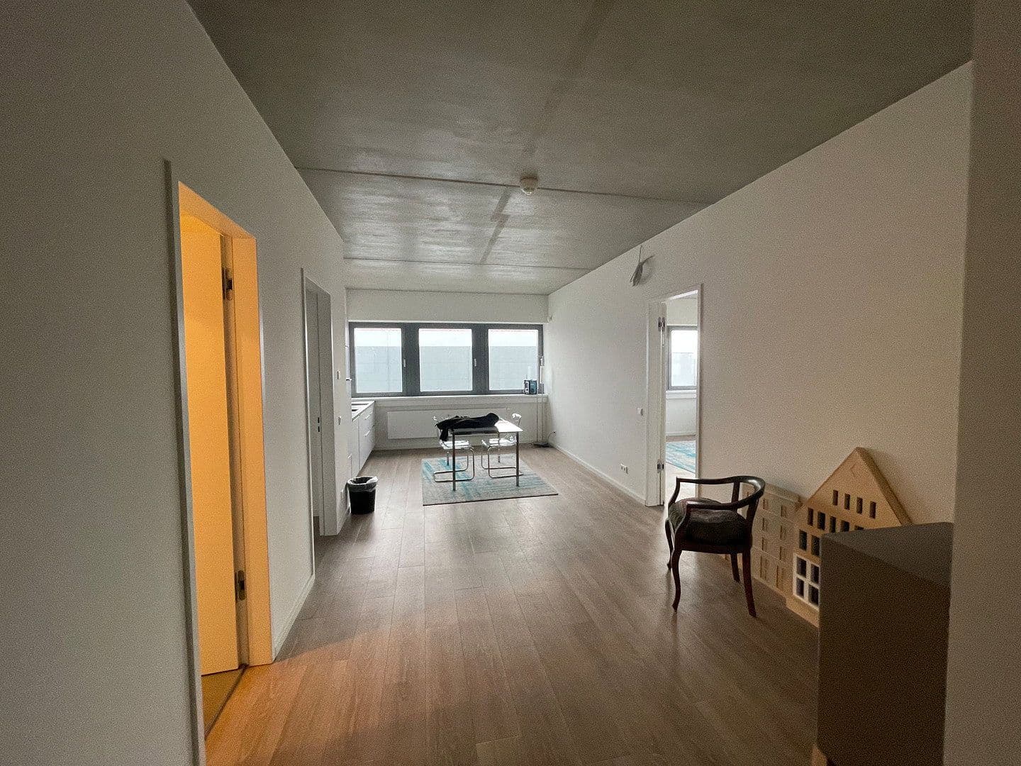 Prenájom kancelárie 190 m², Bei der Lohmühle 84, Lübeck, Šlezvicko-Holštajnsko Prenájom kancelárie 190 m², Bei der Lohmühle 84, Lübeck, Šlezvicko-Holštajnsko