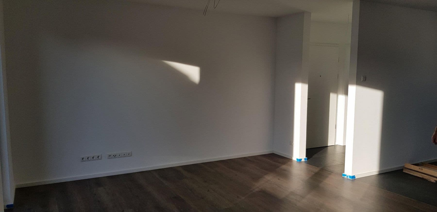Prenájom bytu 3-izbový 90 m², Lannerstrasse 43, Ober-Olm, Porýnie-Falcko Prenájom bytu 3-izbový 90 m², Lannerstrasse 43, Ober-Olm, Porýnie-Falcko