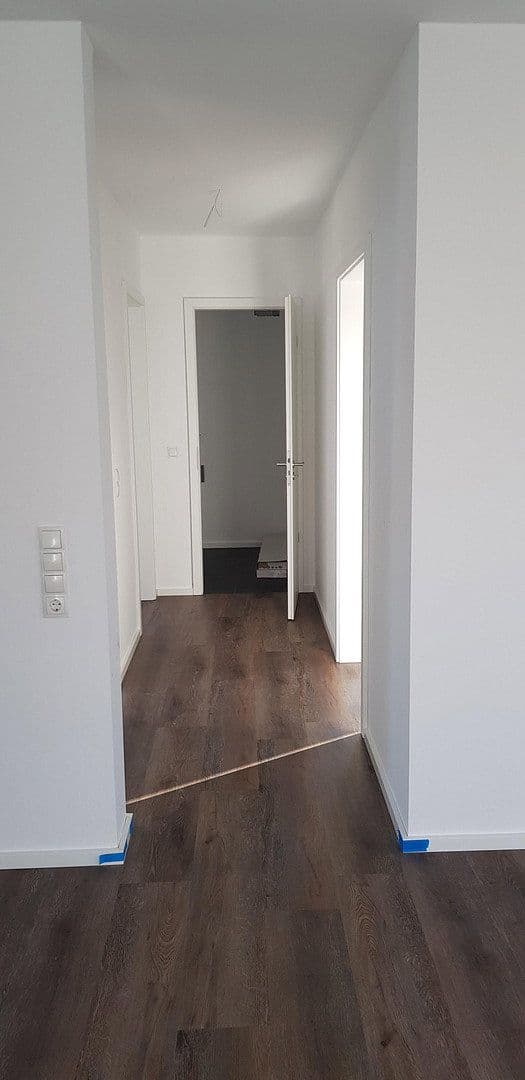 Prenájom bytu 3-izbový 90 m², Lannerstrasse 43, Ober-Olm, Porýnie-Falcko Prenájom bytu 3-izbový 90 m², Lannerstrasse 43, Ober-Olm, Porýnie-Falcko
