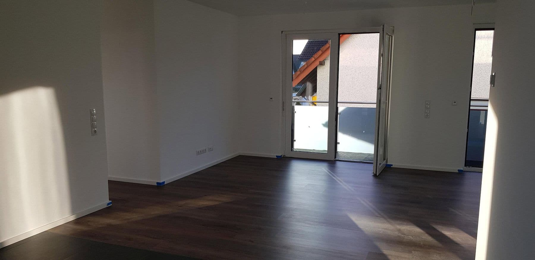 Prenájom bytu 3-izbový 90 m², Lannerstrasse 43, Ober-Olm, Porýnie-Falcko Prenájom bytu 3-izbový 90 m², Lannerstrasse 43, Ober-Olm, Porýnie-Falcko