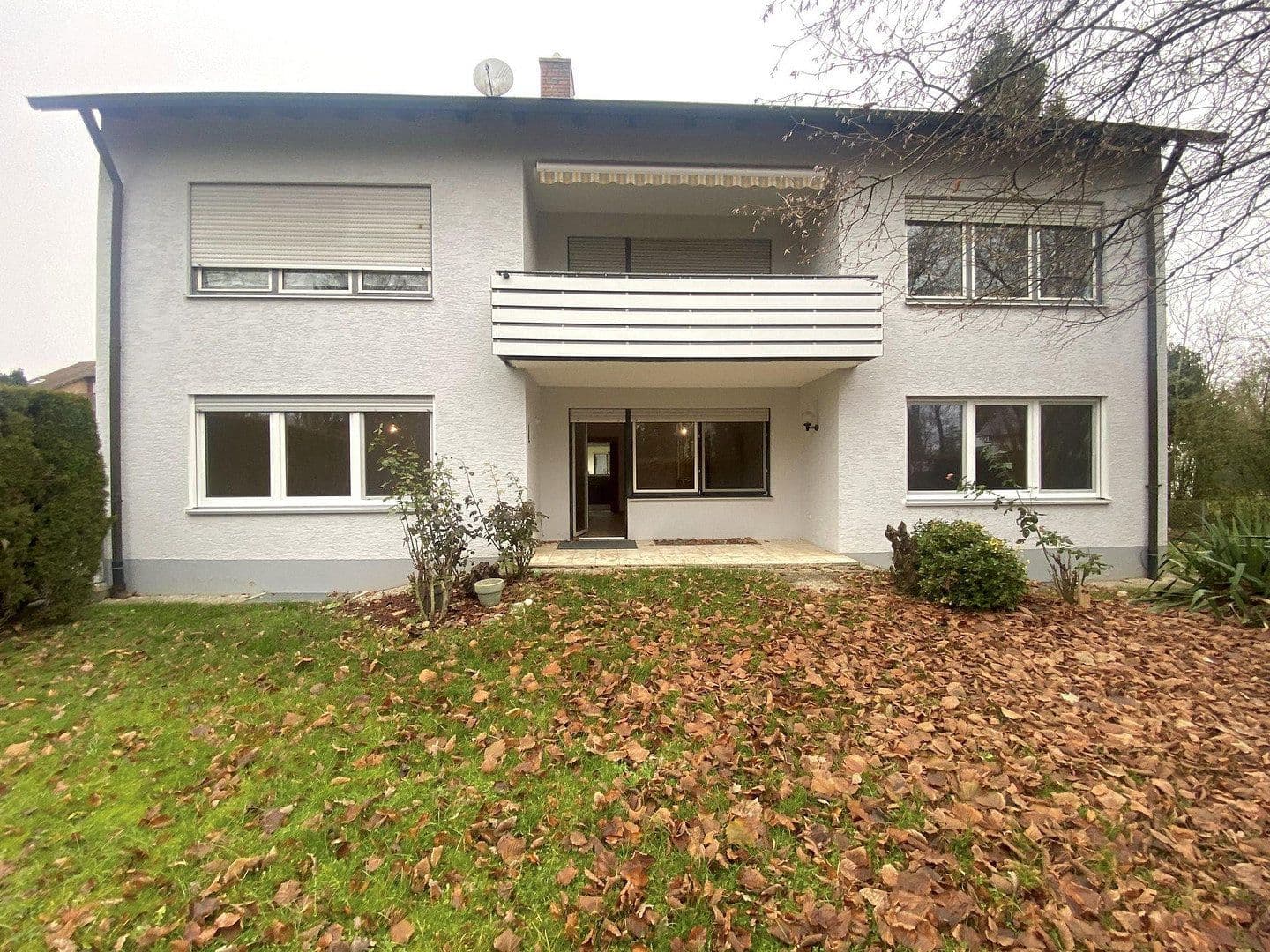 Prenájom bytu 5-izbový 107 m², Dillingen an der Donau, Bavorsko Prenájom bytu 5-izbový 107 m², Dillingen an der Donau, Bavorsko