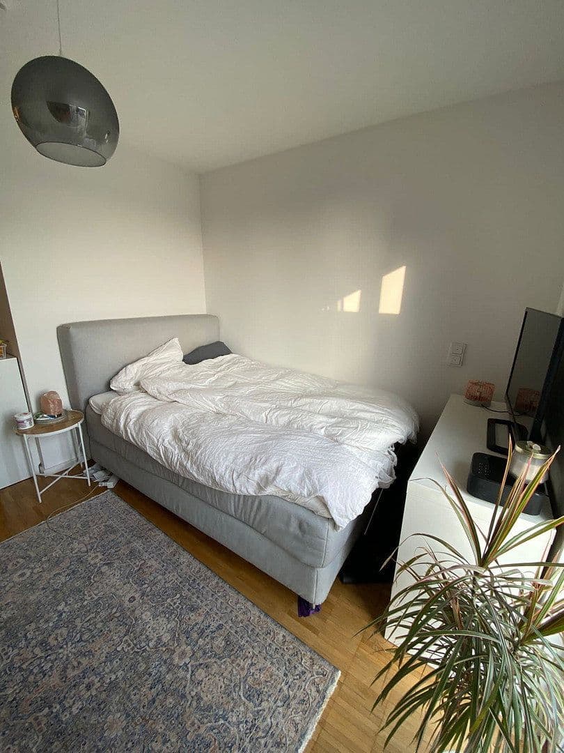 Prenájom bytu 1-izbový 17 m², München-Pasing, Bavorsko Prenájom bytu 1-izbový 17 m², München-Pasing, Bavorsko