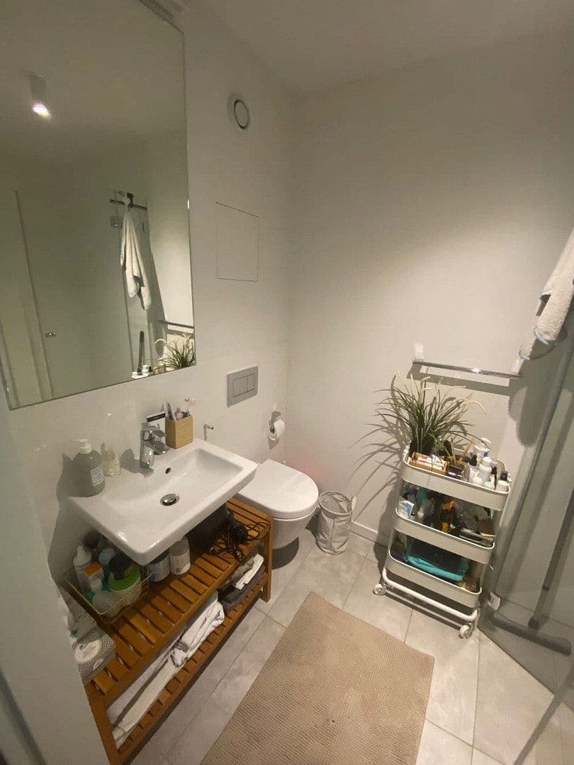 Prenájom bytu 1-izbový 17 m², München-Pasing, Bavorsko Prenájom bytu 1-izbový 17 m², München-Pasing, Bavorsko