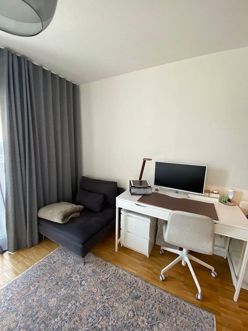 Prenájom bytu 1-izbový 17 m², München-Pasing, Bavorsko Prenájom bytu 1-izbový 17 m², München-Pasing, Bavorsko