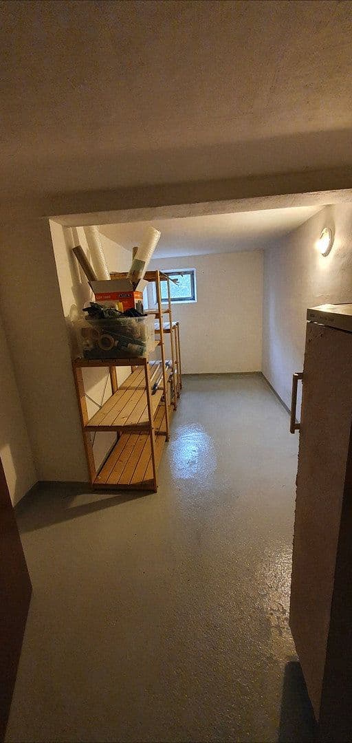 Prenájom bytu 3-izbový 90 m², Kelkheim (Taunus), Hesensko Prenájom bytu 3-izbový 90 m², Kelkheim (Taunus), Hesensko