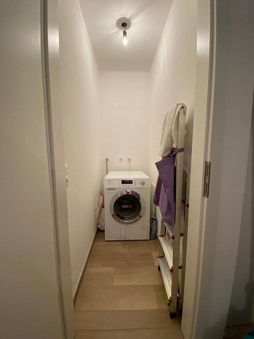 Prenájom bytu 2-izbový 52 m², Luitpoldstr. 78, Landshut, Nikola, Bavorsko Prenájom bytu 2-izbový 52 m², Luitpoldstr. 78, Landshut, Nikola, Bavorsko