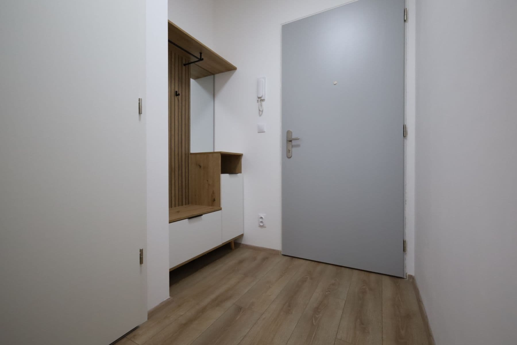 Prenájom bytu 1-izbový 27 m², Spolková, Brno, Jihomoravský kraj Prenájom bytu 1-izbový 27 m², Spolková, Brno, Jihomoravský kraj