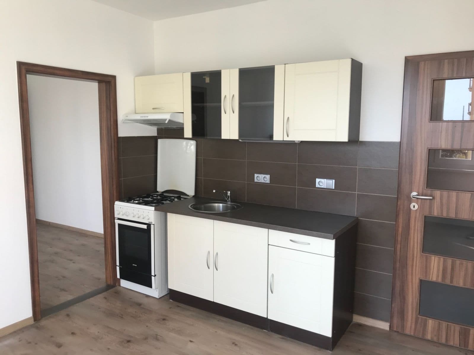 Prenájom bytu 1-izbový 36 m², Nade Mží, Plzeň, Plzeňský kraj Prenájom bytu 1-izbový 36 m², Nade Mží, Plzeň, Plzeňský kraj