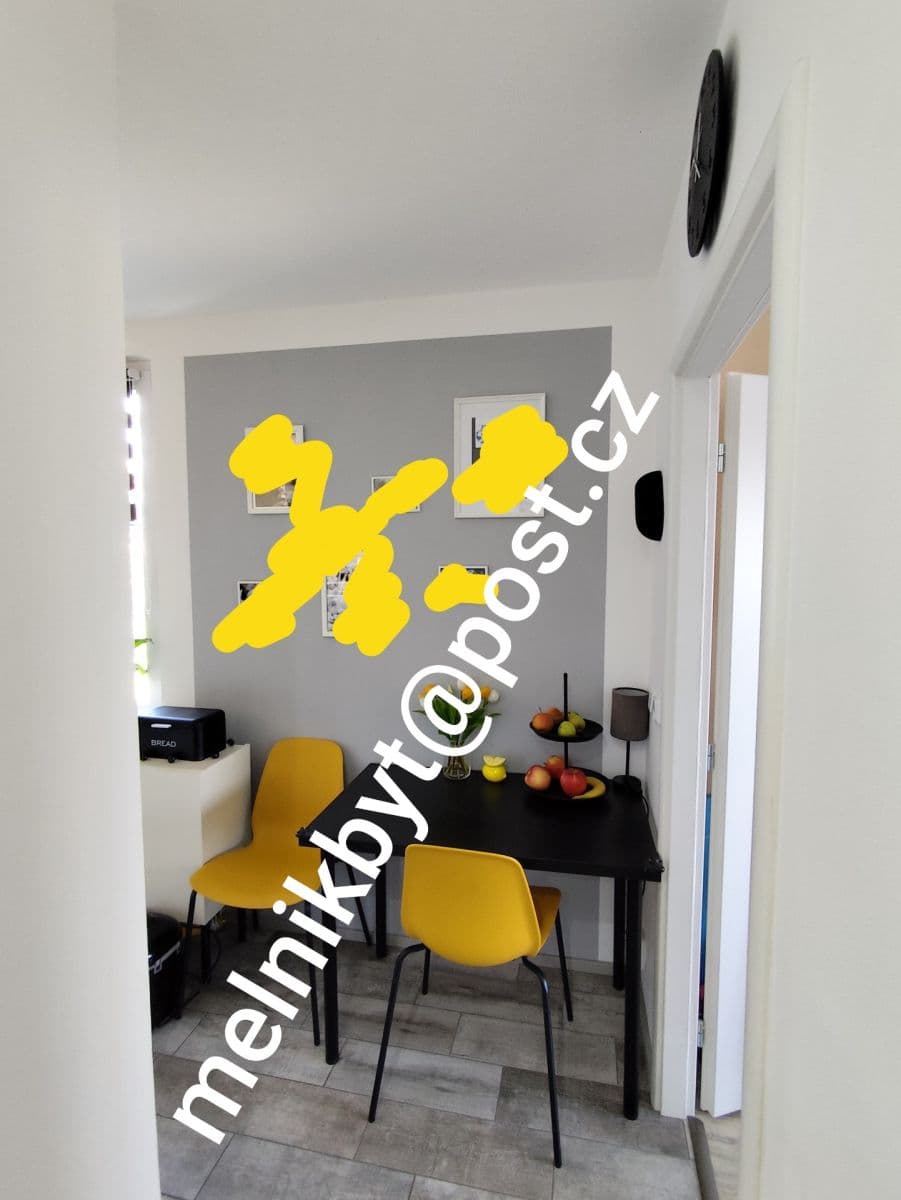 Predaj bytu 3-izbový 62 m², Kosmonautů, Mělník, Středočeský kraj Predaj bytu 3-izbový 62 m², Kosmonautů, Mělník, Středočeský kraj