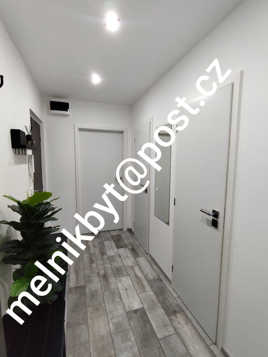 Predaj bytu 3-izbový 62 m², Kosmonautů, Mělník, Středočeský kraj Predaj bytu 3-izbový 62 m², Kosmonautů, Mělník, Středočeský kraj