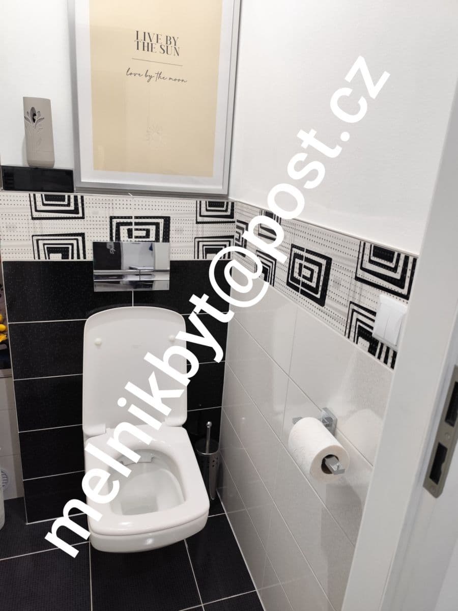 Predaj bytu 3-izbový 62 m², Kosmonautů, Mělník, Středočeský kraj Predaj bytu 3-izbový 62 m², Kosmonautů, Mělník, Středočeský kraj