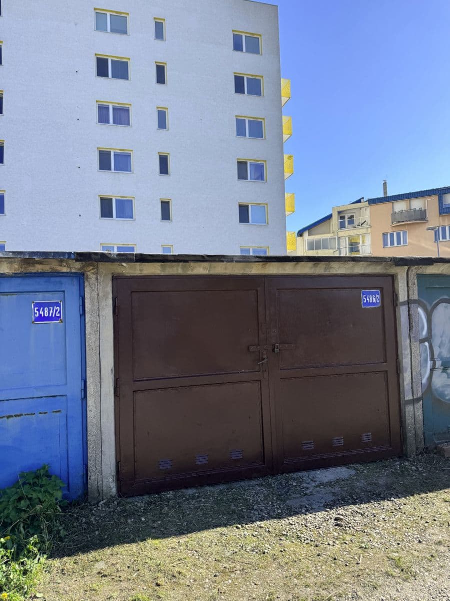 Prenájom garáže 18 m², Ružinov, Bratislavský kraj Prenájom garáže 18 m², Ružinov, Bratislavský kraj