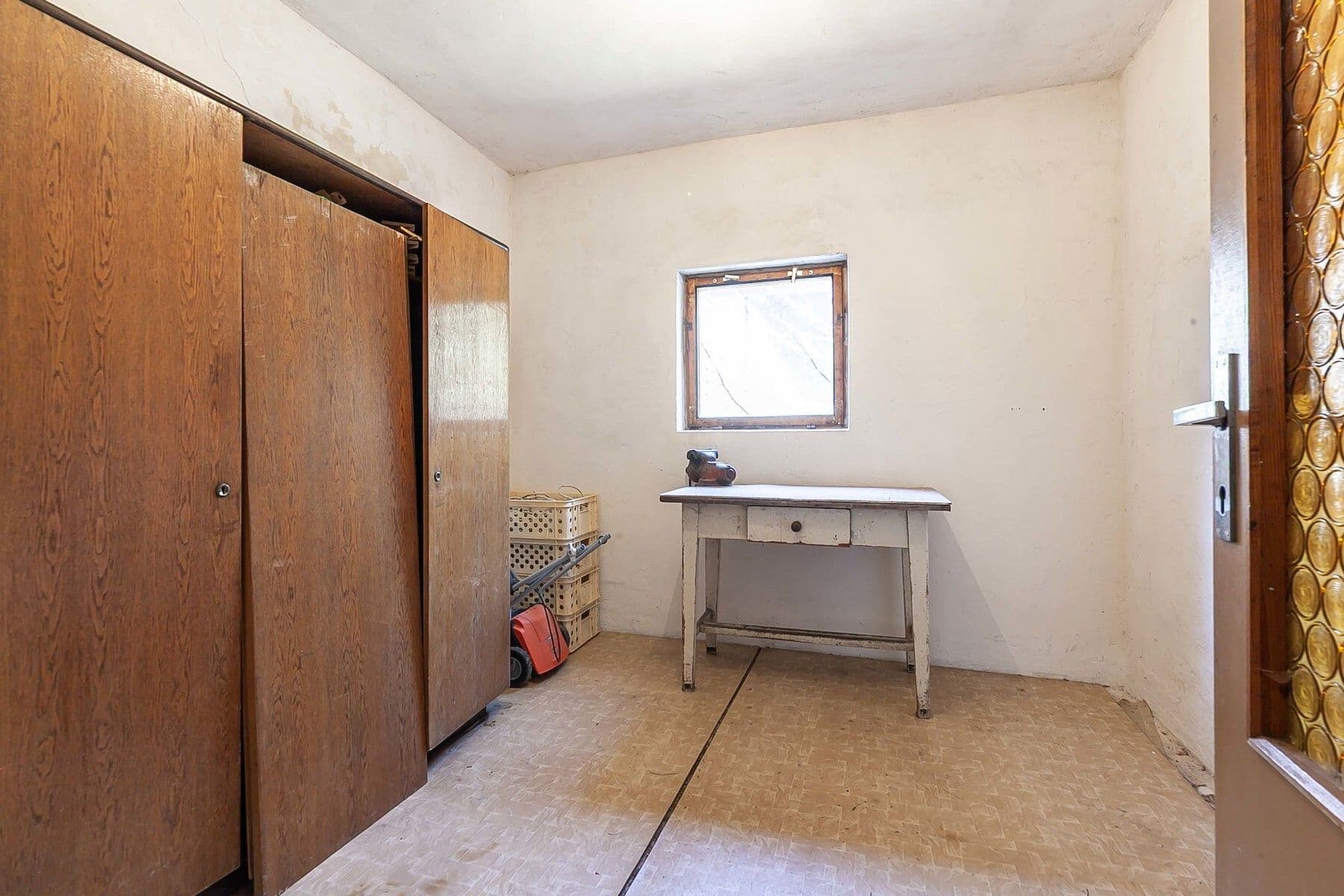 Predaj rekreačného objektu 130 m², pozemek 2.003 m², Skvrňov, Středočeský kraj Predaj rekreačného objektu 130 m², pozemek 2.003 m², Skvrňov, Středočeský kraj