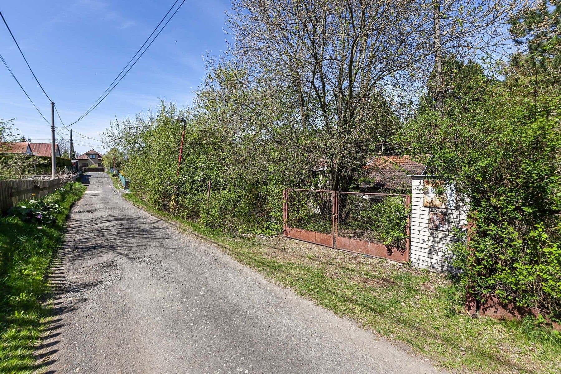 Predaj rekreačného objektu 130 m², pozemek 2.003 m², Skvrňov, Středočeský kraj Predaj rekreačného objektu 130 m², pozemek 2.003 m², Skvrňov, Středočeský kraj