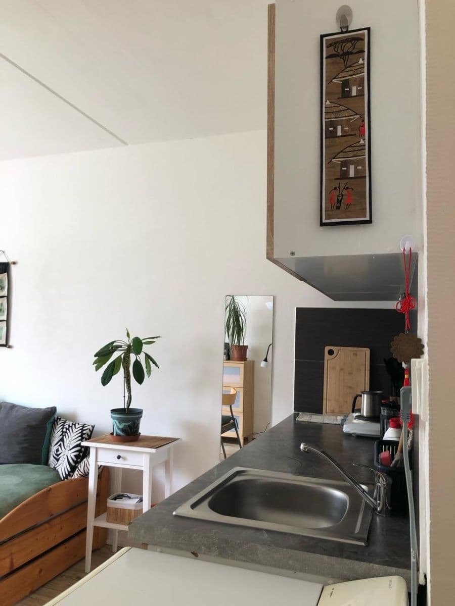Prenájom bytu 1-izbový 19 m², Východní, Karlovy Vary, Karlovarský kraj Prenájom bytu 1-izbový 19 m², Východní, Karlovy Vary, Karlovarský kraj