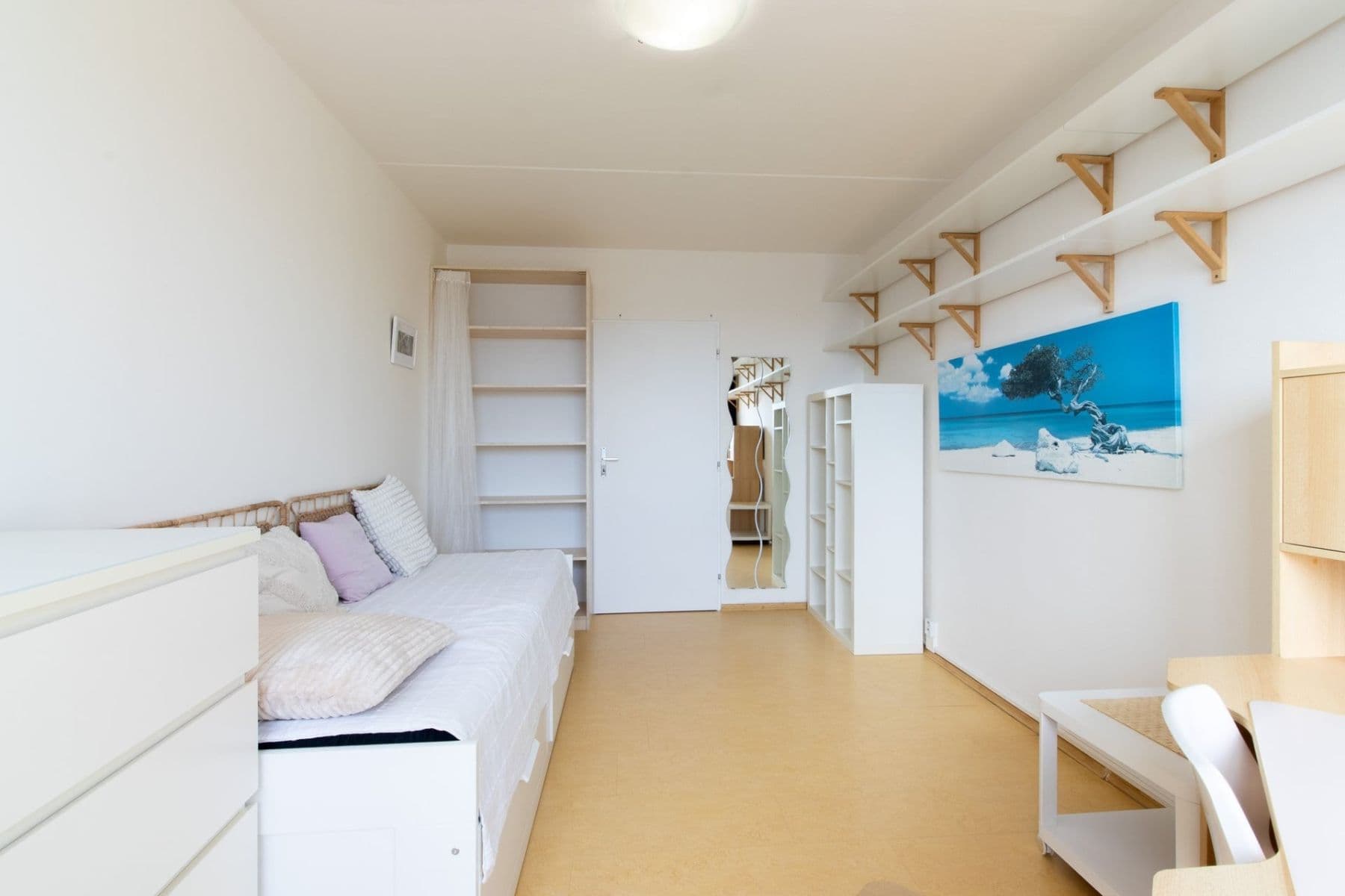 Prenájom bytu 2-izbový 39 m², Bryksova, Praha, Praha Prenájom bytu 2-izbový 39 m², Bryksova, Praha, Praha