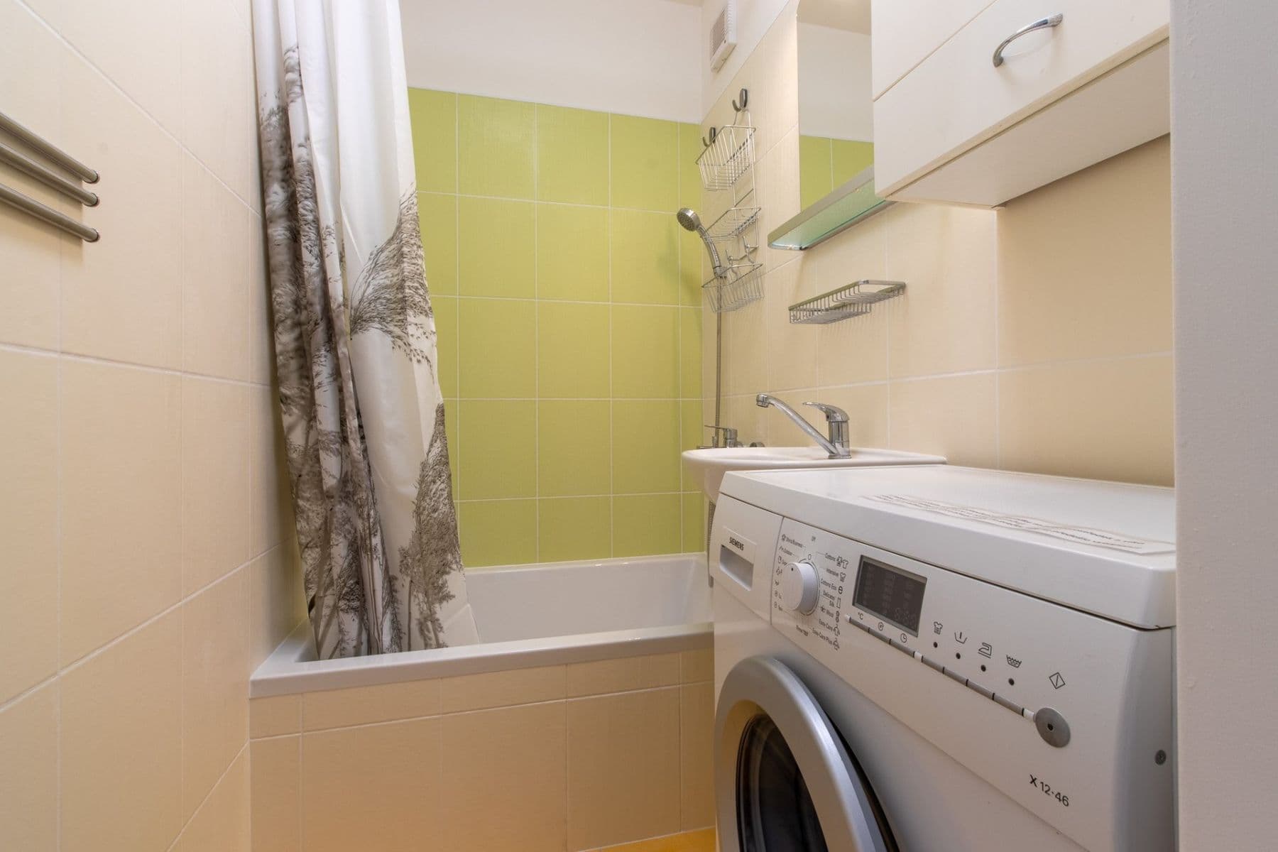 Prenájom bytu 2-izbový 39 m², Bryksova, Praha, Praha Prenájom bytu 2-izbový 39 m², Bryksova, Praha, Praha