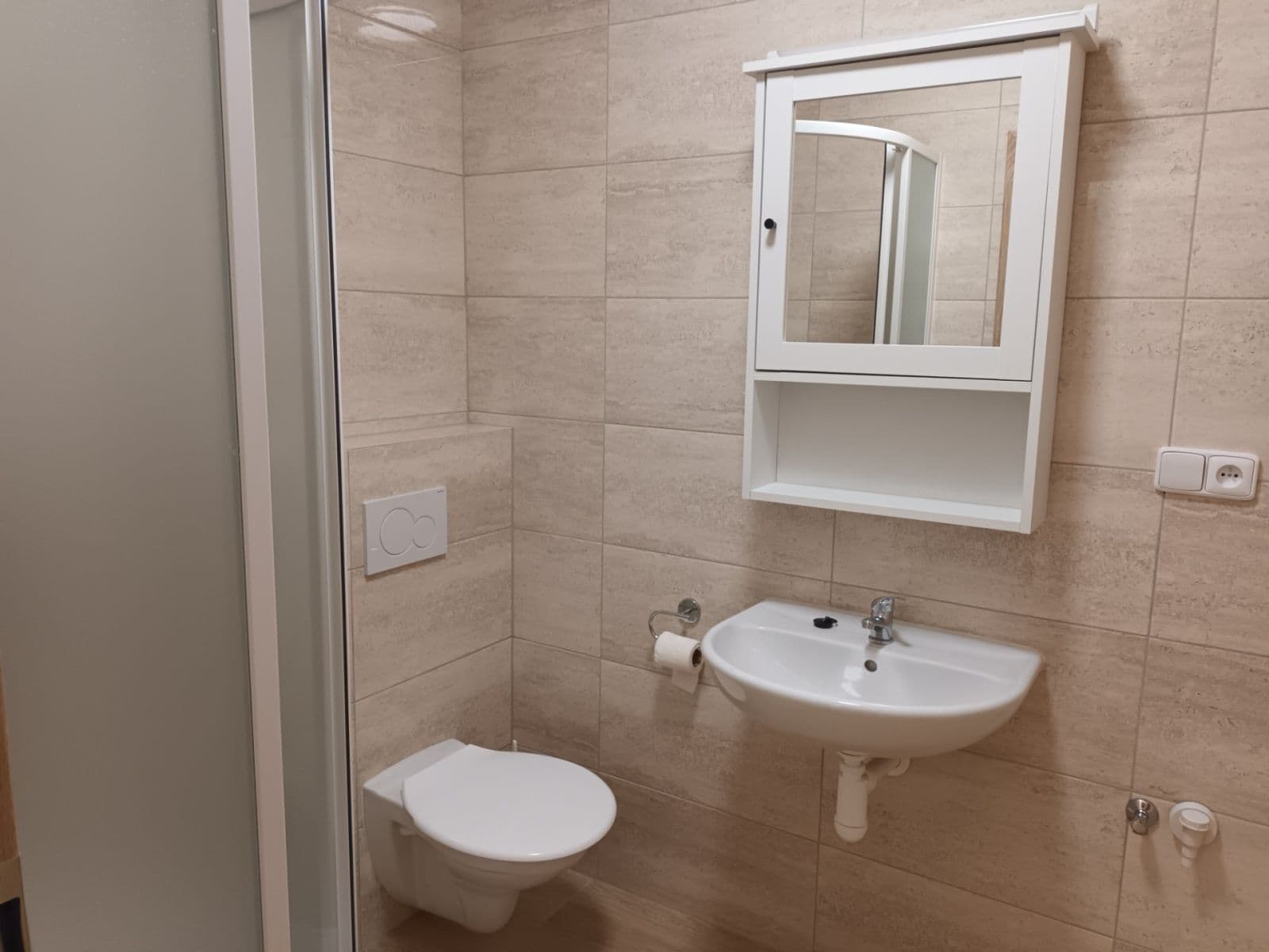 Prenájom bytu 2-izbový 35 m², Holečkova, Praha, Praha Prenájom bytu 2-izbový 35 m², Holečkova, Praha, Praha