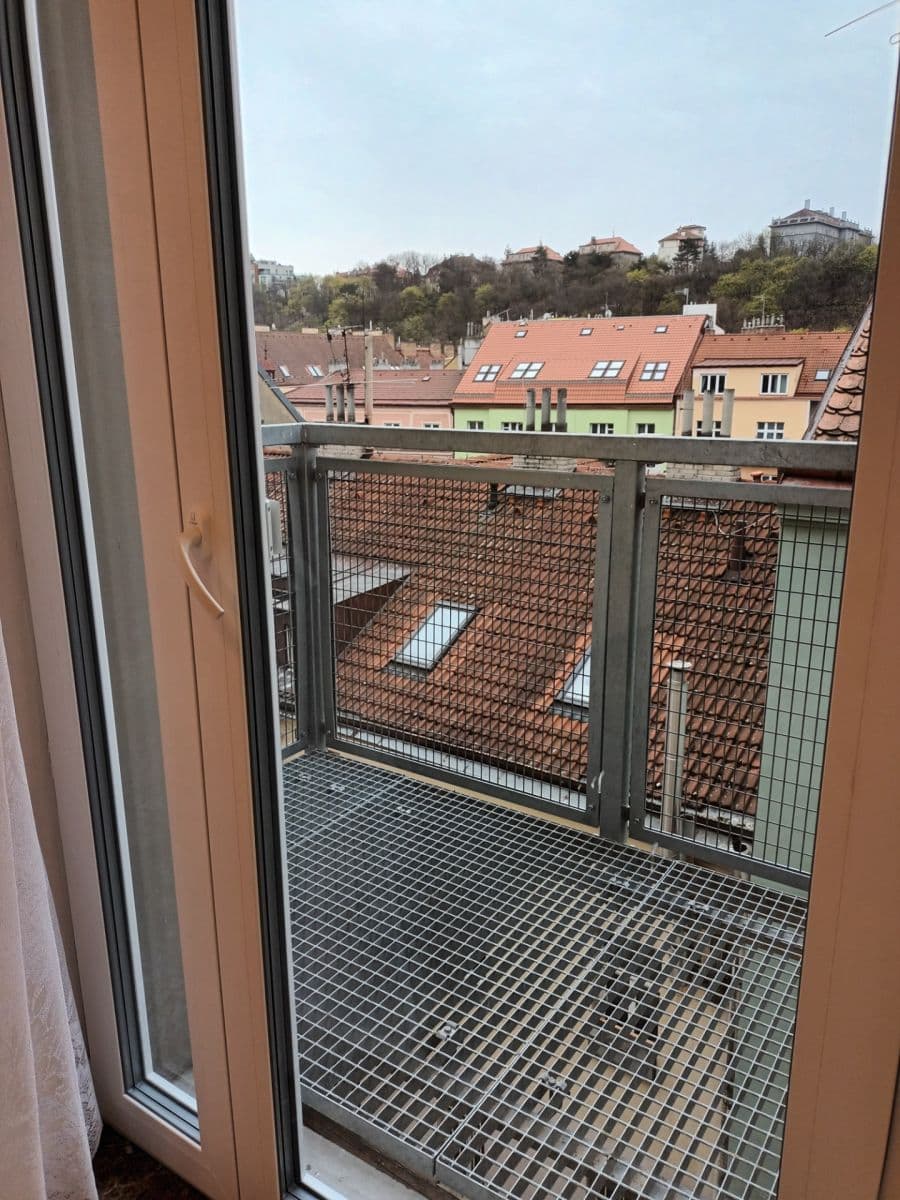 Prenájom bytu 2-izbový 35 m², Holečkova, Praha, Praha Prenájom bytu 2-izbový 35 m², Holečkova, Praha, Praha
