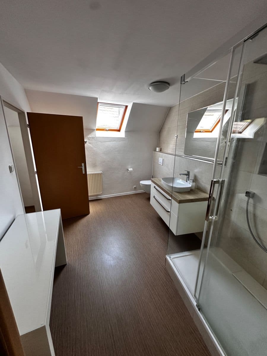 Prenájom domu 140 m², pozemek 160 m², Pištín, Jihočeský kraj Prenájom domu 140 m², pozemek 160 m², Pištín, Jihočeský kraj