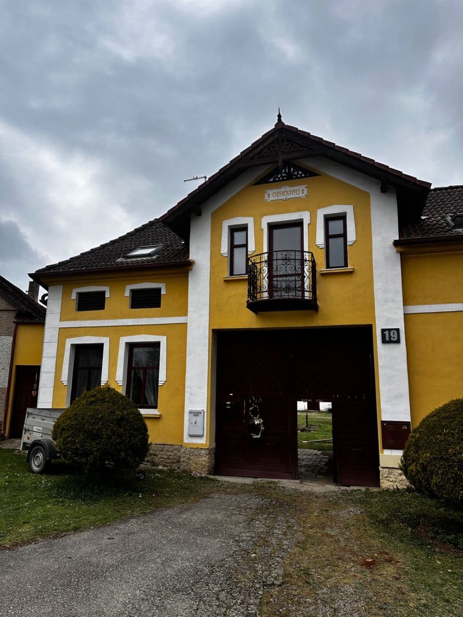 Prenájom domu 140 m², pozemek 160 m², Pištín, Jihočeský kraj Prenájom domu 140 m², pozemek 160 m², Pištín, Jihočeský kraj
