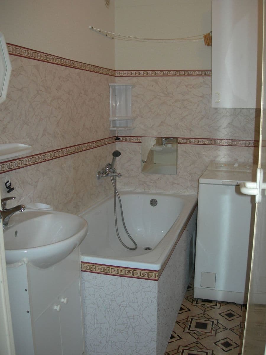 Prenájom bytu 1-izbový 32 m², Strnadova, Brno, Jihomoravský kraj Prenájom bytu 1-izbový 32 m², Strnadova, Brno, Jihomoravský kraj