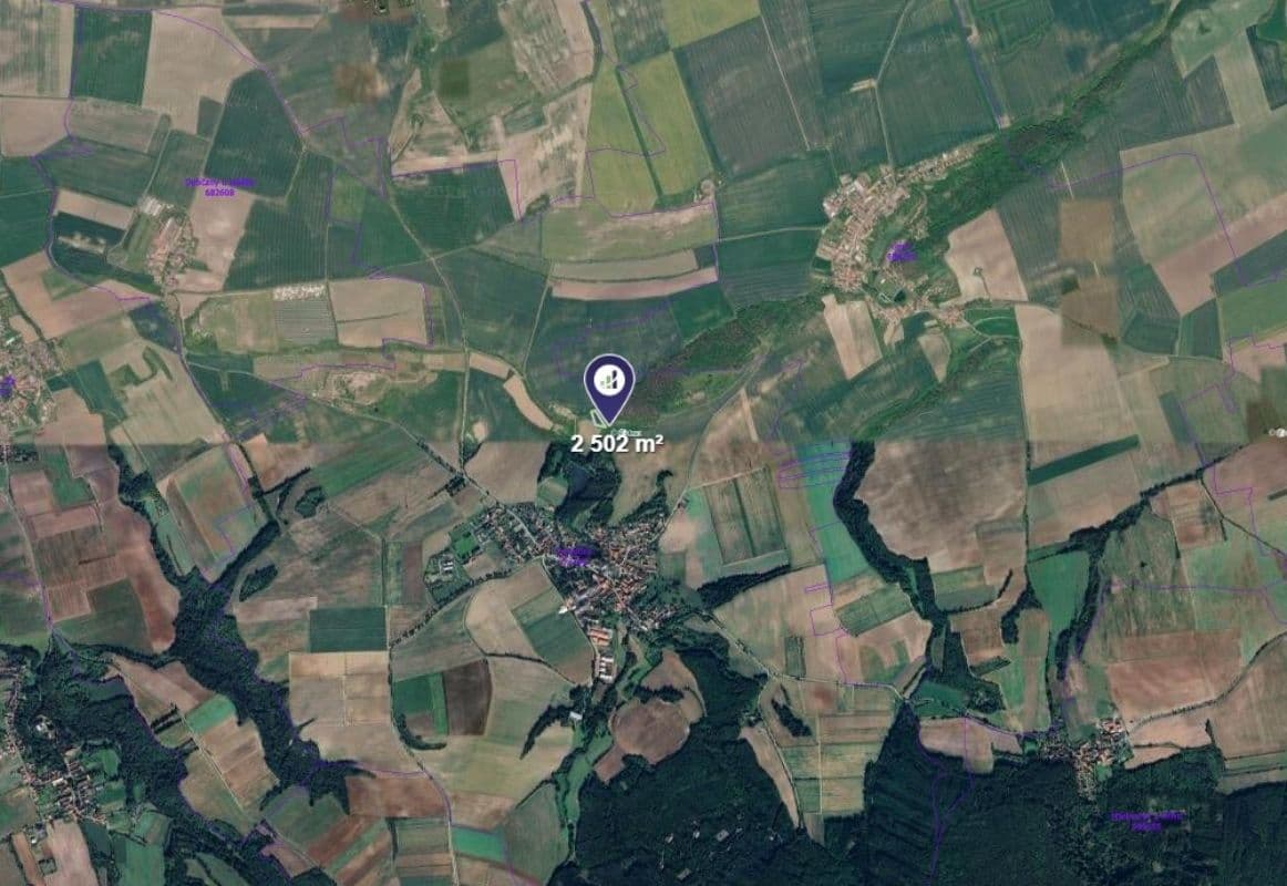 Predaj pozemku 2.502 m², Tuchořice, Ústecký kraj Predaj pozemku 2.502 m², Tuchořice, Ústecký kraj