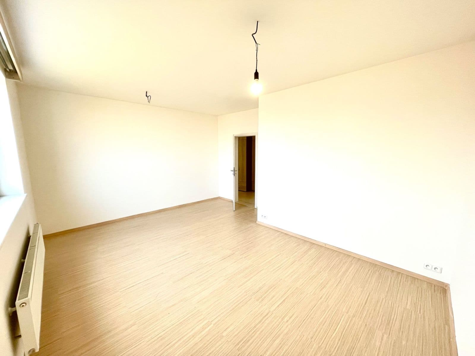 Prenájom bytu 3-izbový 88 m², Cukrova, Praha, Praha Prenájom bytu 3-izbový 88 m², Cukrova, Praha, Praha