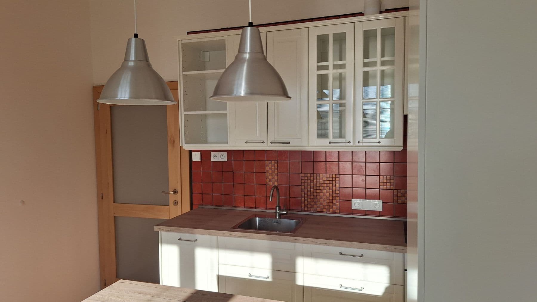 Prenájom bytu 2-izbový 52 m², Jateční, Praha, Praha Prenájom bytu 2-izbový 52 m², Jateční, Praha, Praha