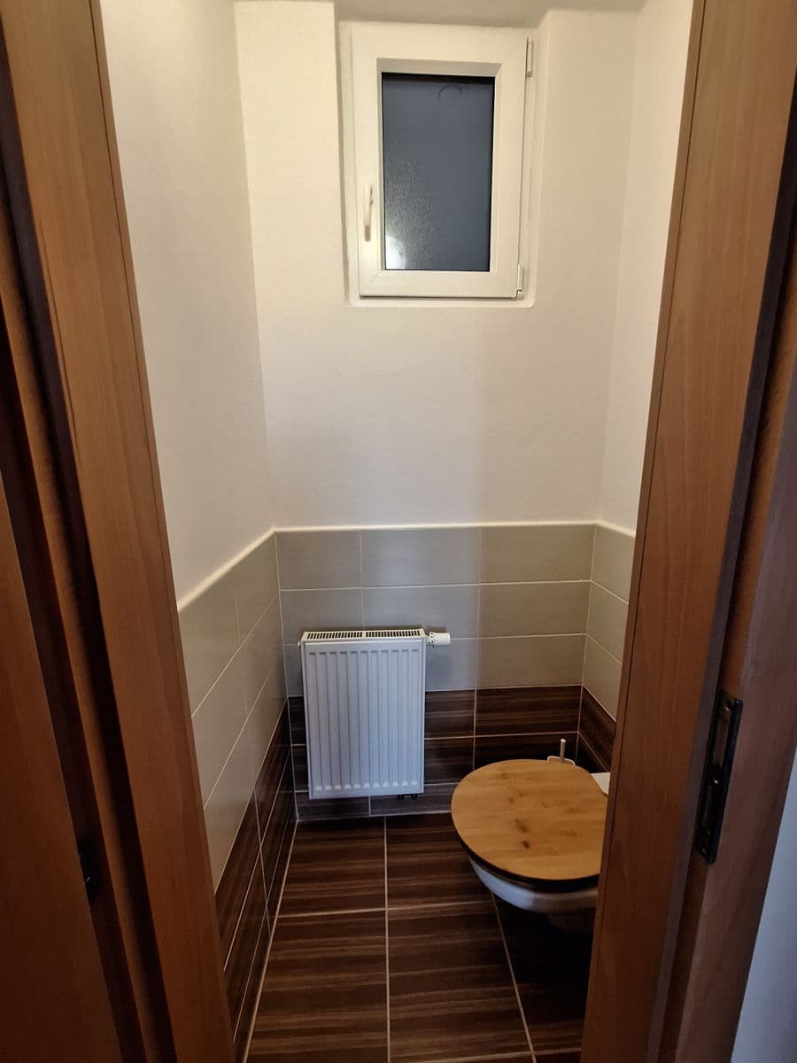 Prenájom bytu 2-izbový 52 m², Jateční, Praha, Praha Prenájom bytu 2-izbový 52 m², Jateční, Praha, Praha