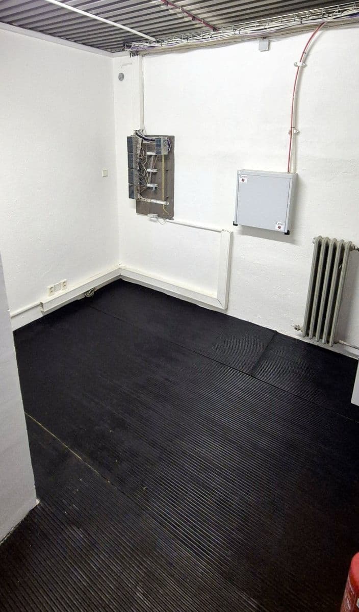Predaj nebytového priestoru 12 m², Olštýnská, Praha, Praha Predaj nebytového priestoru 12 m², Olštýnská, Praha, Praha